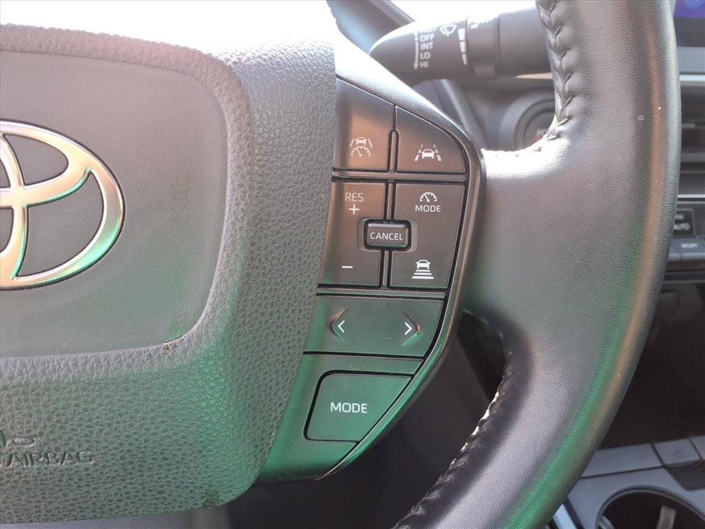 Used 2024 Toyota Prius LE FWD image 24