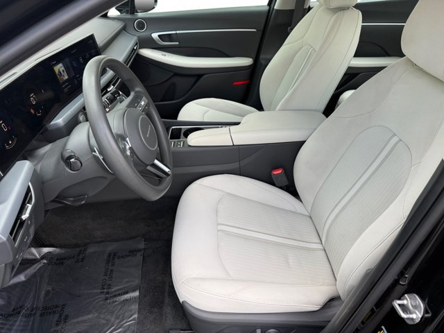 Used 2025 Hyundai Sonata SEL FWD image 10