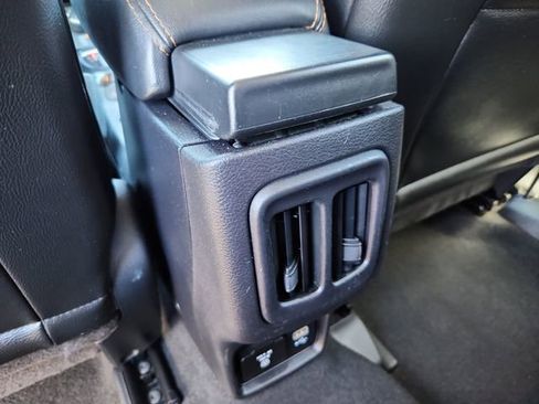 Used 2021 Jeep Compass Limited w/ Sun and Sound Group AWD/4WD image 14