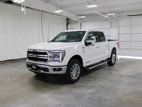 New 2025 Ford F150 Lariat w/ Equipment Group 502A High image 3