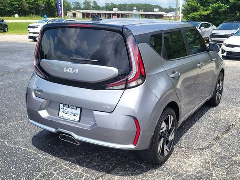 Certified 2025 Kia Soul GT-Line w/ GT-Line Technology Package FWD image 2