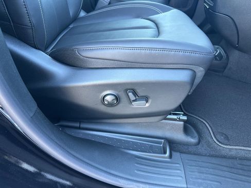 New 2026 Chrysler Pacifica Select image 55