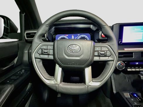New 2026 Toyota Tacoma TRD Off-Road AWD/4WD image 7