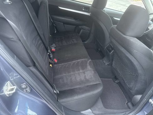 Used 2014 Subaru Outback 2.5i Premium image 7
