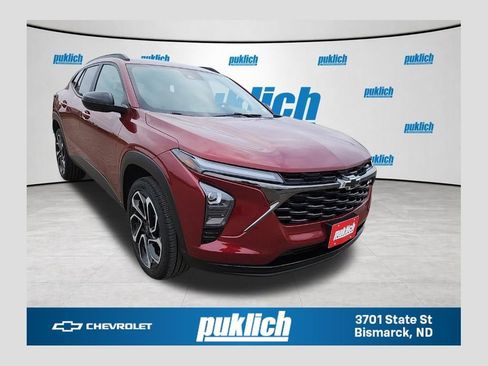 Certified 2024 Chevrolet Trax RS FWD image 1