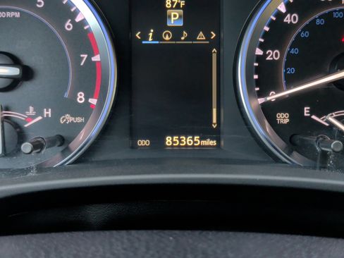 Used 2016 Toyota Highlander Limited FWD image 15