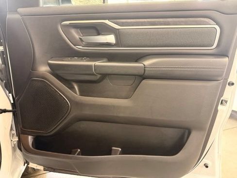 Used 2022 RAM 1500 Big Horn AWD/4WD image 29