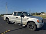 Used 2010 Ford F150 STX image 2