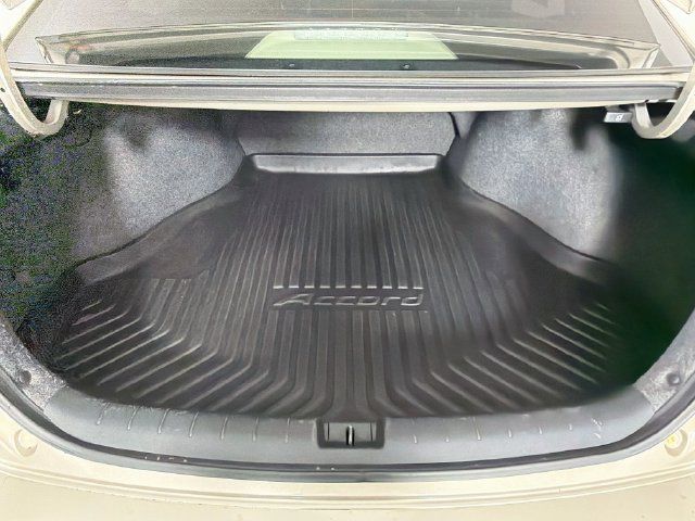 Used 2017 Honda Accord LX image 25