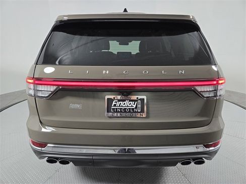 New 2026 Lincoln Aviator 2WD image 5