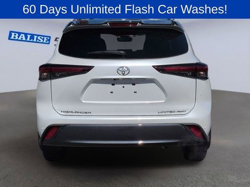 Used 2024 Toyota Highlander Limited AWD/4WD image 4
