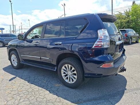 Used 2018 Lexus GX 460 Premium w/ Premium Package AWD/4WD image 4