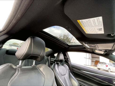 Used 2017 INFINITI Q60 3.0t Sport image 13