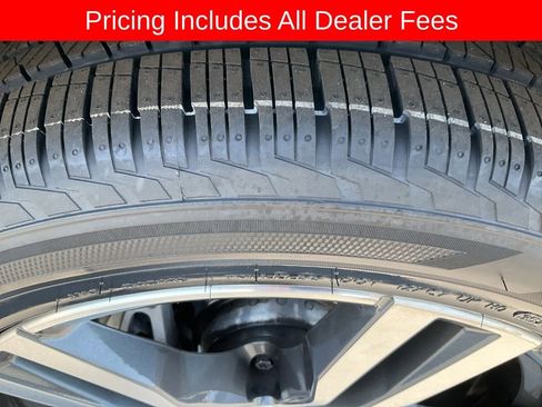 Used 2021 BMW X7 xDrive40i w/ M Sport Package AWD/4WD image 28