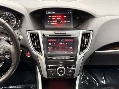 Used 2016 Acura TLX V6 w/ Technology Package FWD image 17