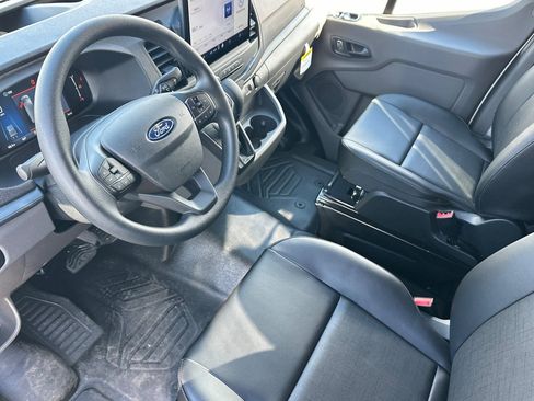 New 2026 Ford Transit 250 148 Medium Roof w/ Load Area Protection Package image 28