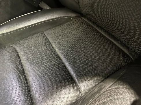 Used 2021 RAM 1500 Laramie w/ Sport Appearance Package image 8