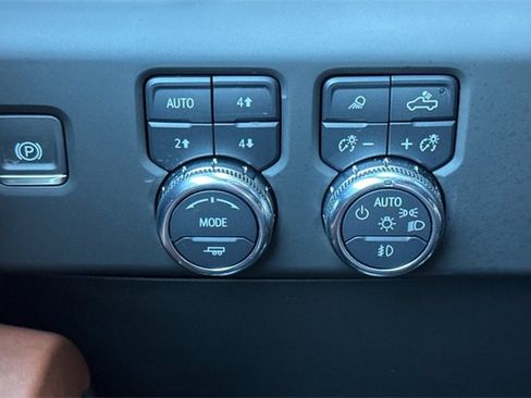 Used 2024 GMC Sierra 1500 Denali Ultimate image 43