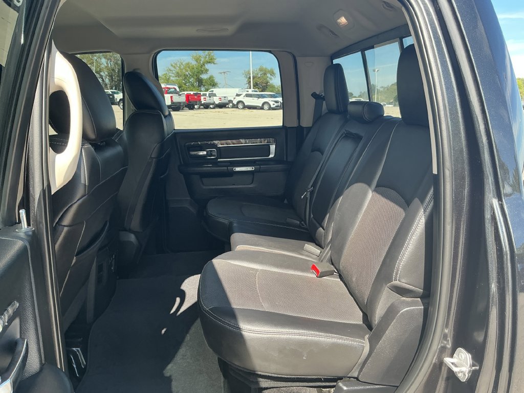 Used 2016 RAM 1500 Laramie AWD/4WD image 19