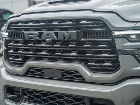 New 2026 RAM 2500 Limited AWD/4WD image 12