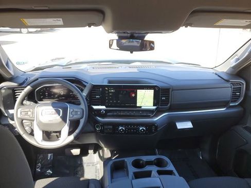 New 2026 GMC Sierra 1500 Elevation image 25