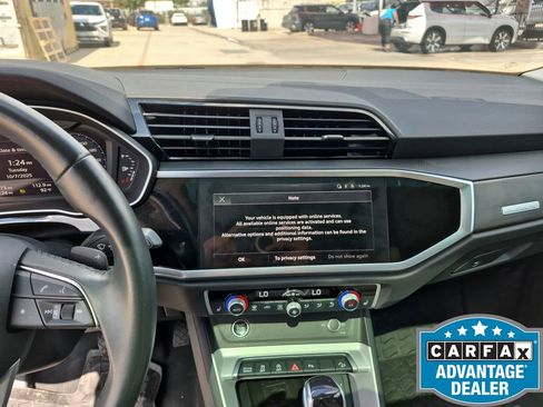 Used 2023 Audi Q3 2.0T Premium Plus w/ Premium Plus Package image 16