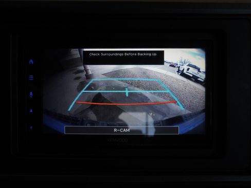 Used 2021 Toyota Tacoma TRD Off-Road image 32