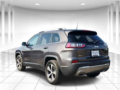 Used 2021 Jeep Cherokee Limited AWD/4WD image 3
