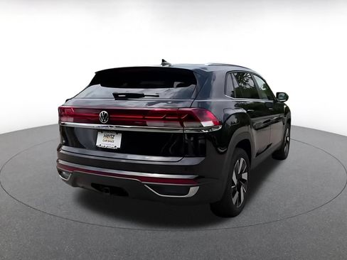 Used 2025 Volkswagen Atlas Cross Sport SE FWD image 14