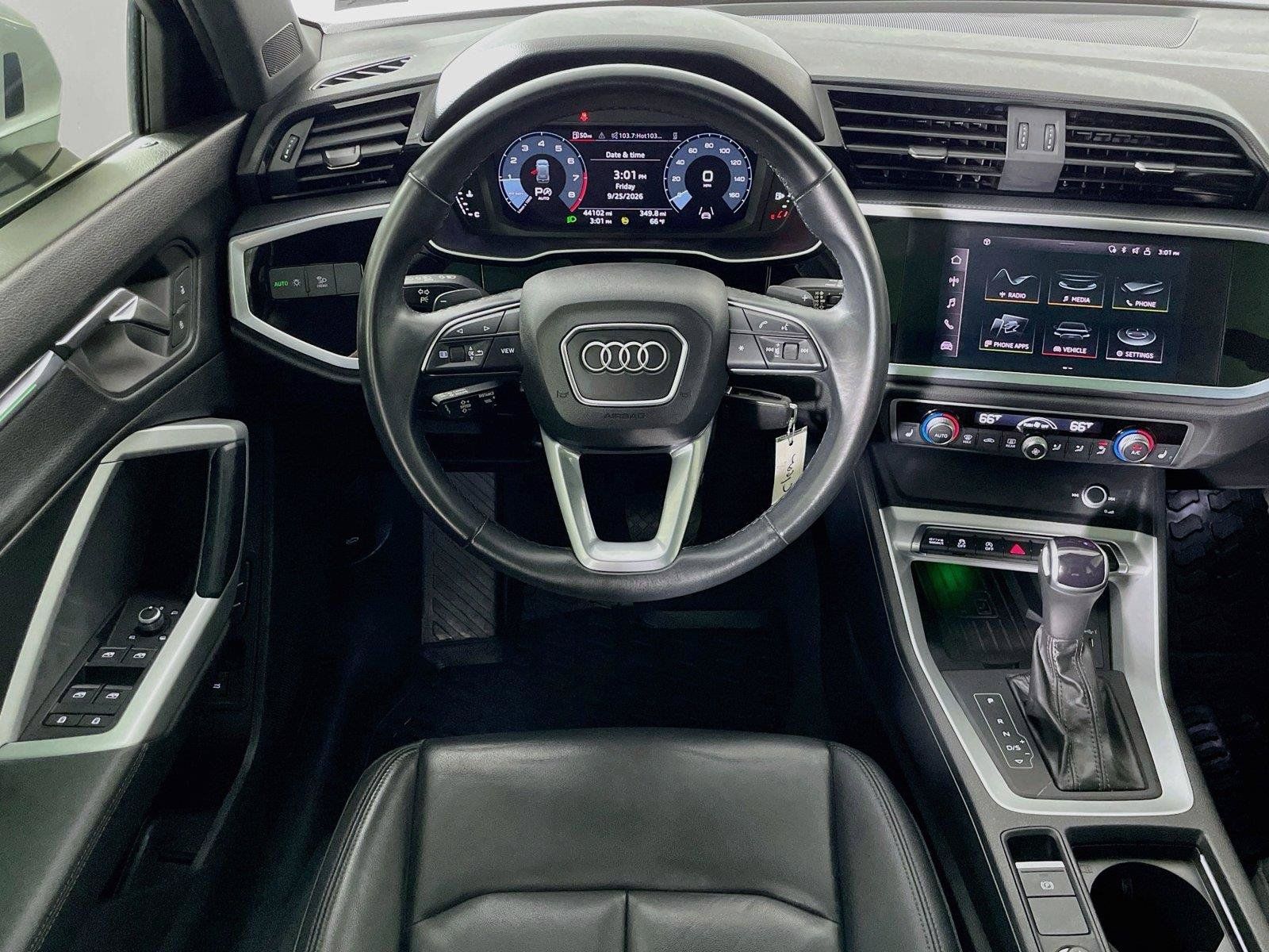 Used 2022 Audi Q3 2.0T Premium Plus AWD/4WD image 25