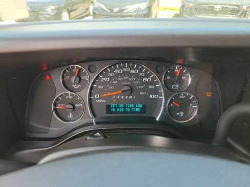 Used 2024 GMC Savana 2500 w/ Driver Convenience Package RWD image 11