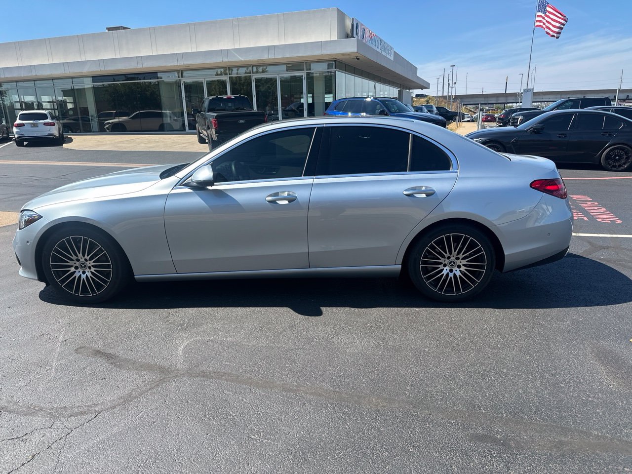 Used 2026 Mercedes-Benz C 300 4MATIC Sedan image 6