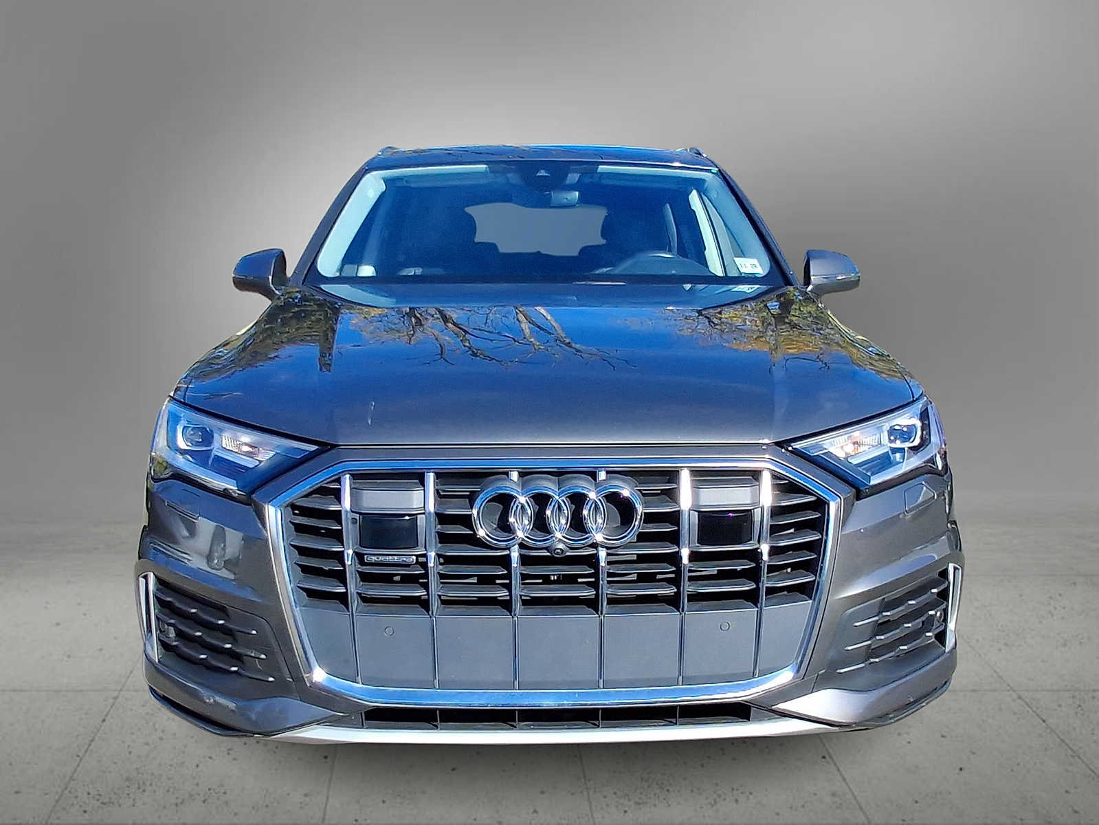 Used 2023 Audi Q7 2.0T Premium w/ Convenience Package AWD/4WD image 3