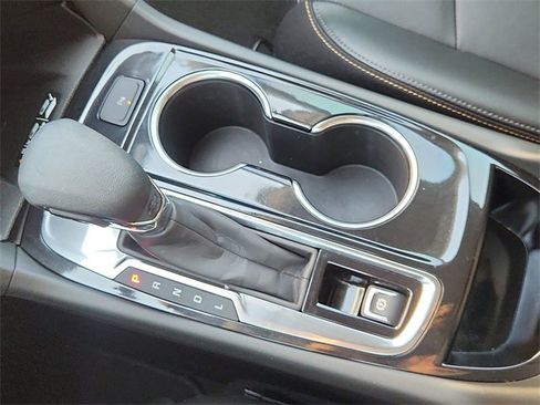 Certified 2024 Chevrolet Equinox Premier image 15