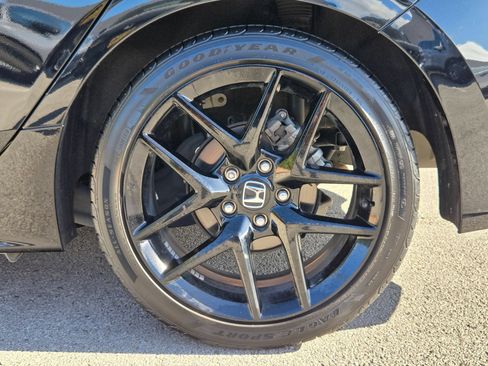 Used 2023 Honda Civic Sport image 31