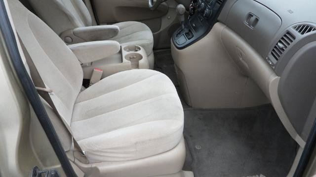 Used 2008 Kia Sedona LX FWD image 16