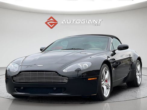 Used 2009 Aston Martin V8 Vantage Roadster RWD image 13