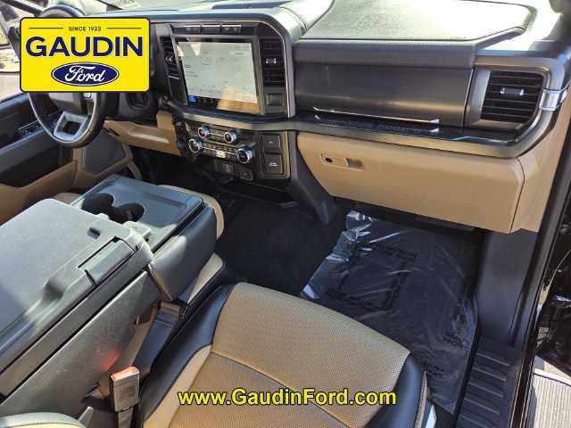 Used 2024 Ford F250 Lariat w/ Tremor Off-Road Package AWD/4WD image 15