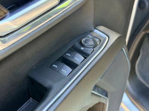 Used 2023 Chevrolet Silverado 1500 LT w/ Protection Package AWD/4WD image 20