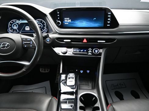 Used 2022 Hyundai Sonata SEL Plus FWD image 18