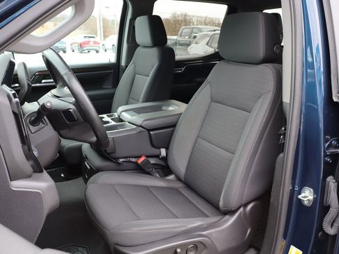 Used 2023 Chevrolet Silverado 1500 LT image 11