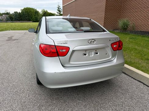 Used 2009 Hyundai Elantra GLS FWD image 7