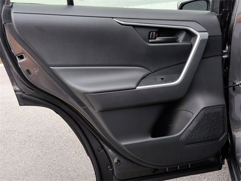 Certified 2025 Toyota RAV4 LE image 24