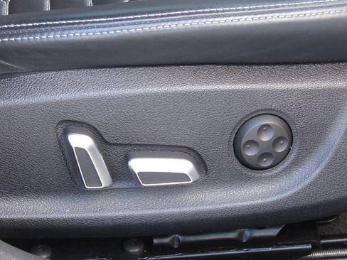 Used 2016 Audi RS 7 Prestige image 20