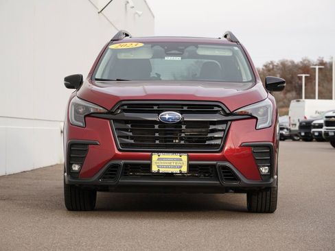Used 2023 Subaru Ascent Onyx Edition image 8