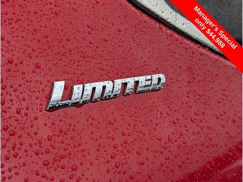 Used 2024 Toyota Tundra Limited image 9