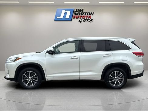 Used 2018 Toyota Highlander XLE FWD image 8
