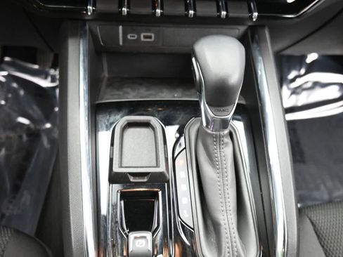 Used 2024 GMC Canyon Elevation w/ Convenience Package image 20