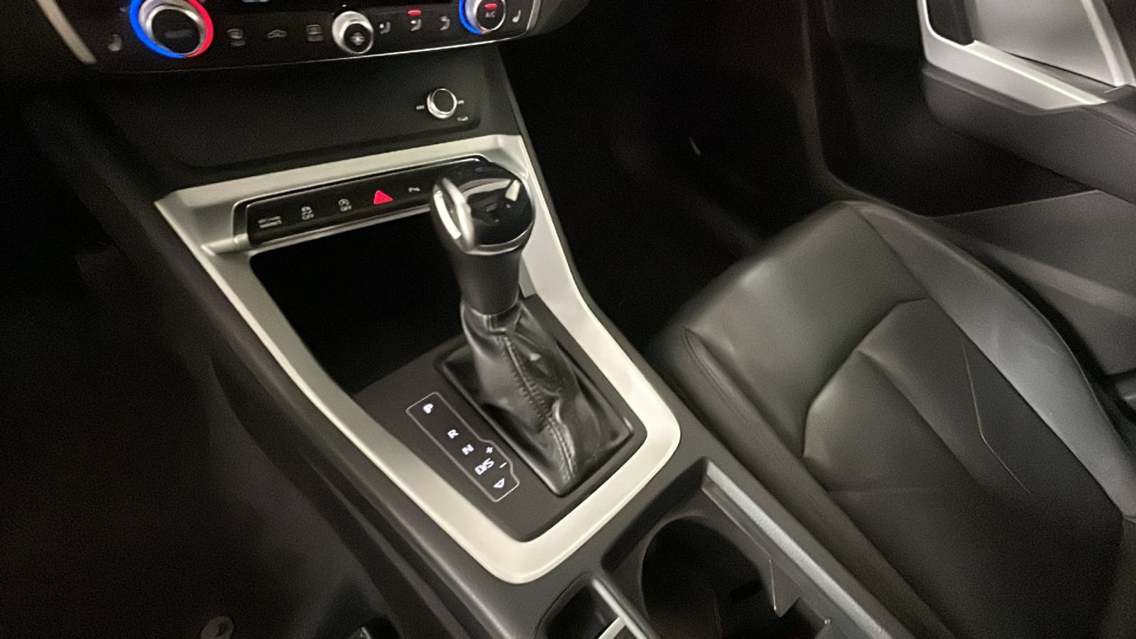 Used 2025 Audi Q3 2.0T Premium AWD/4WD image 22