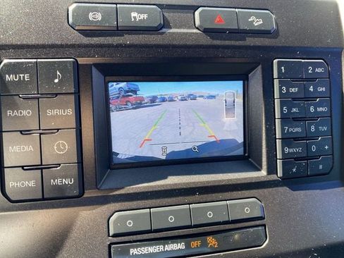 Used 2019 Ford F250 XLT w/ XLT Value Package image 17